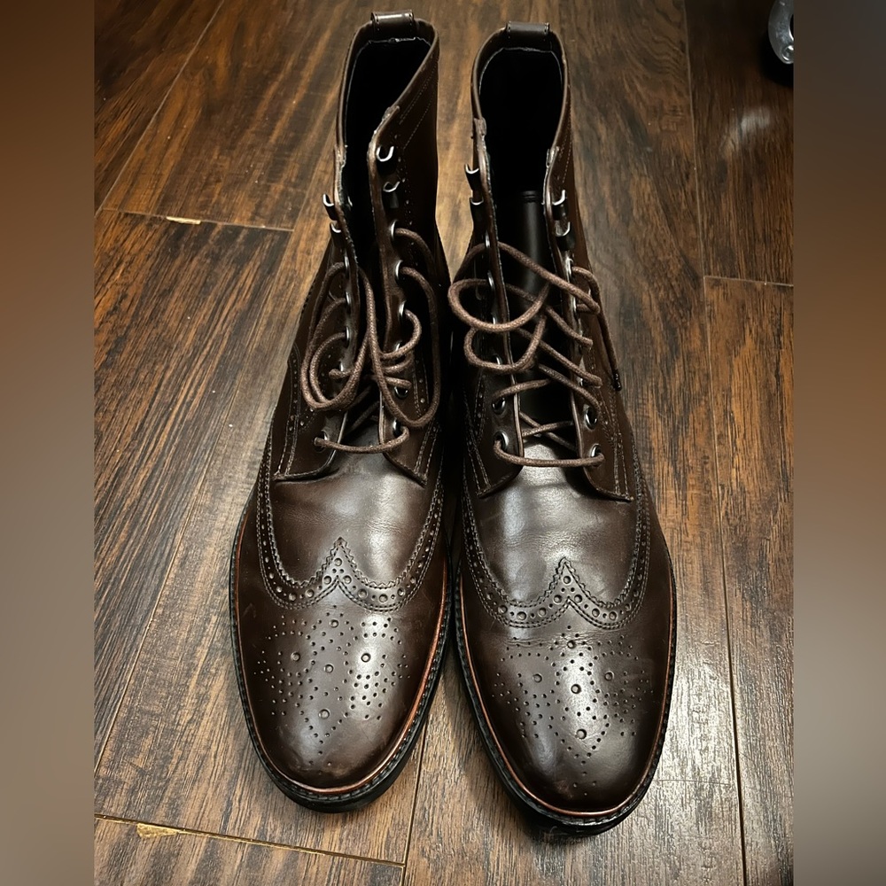 Mens COACH Wingtip dress shoes (Size 13)